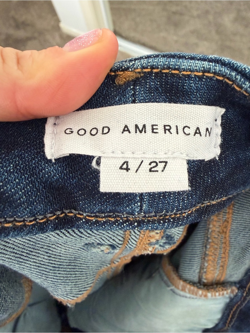 Good American Dark Wash Flared Jeans - Picture 2 of 4
